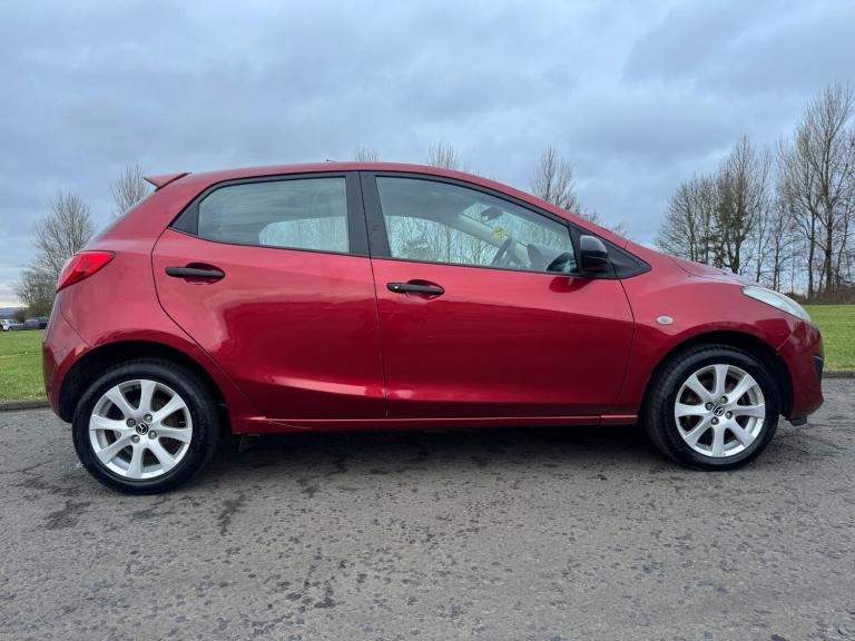 2014 Mazda Mazda2 1.3 SE 5dr HATCHBACK Petrol Manual
