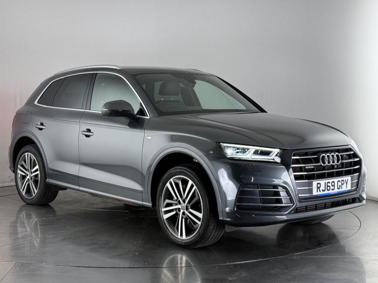 2019 Audi Q5 2.0 TFSIe 55 S line Competition S Tronic quattro Euro 6 (s/s) 5dr 14.1kWh ESTATE Pet...