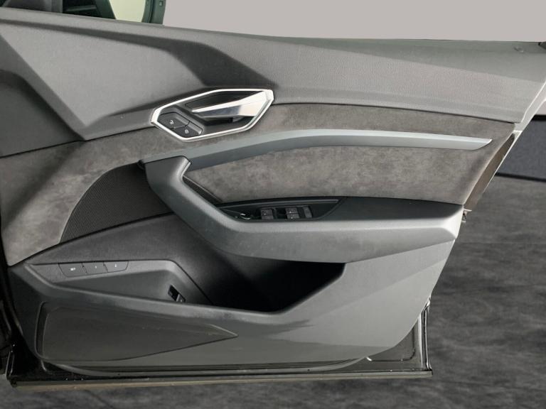 2020 Audi e-tron 230kW 50 Quattro 71kWh Sport 5dr Auto ESTATE ELECTRIC Automatic