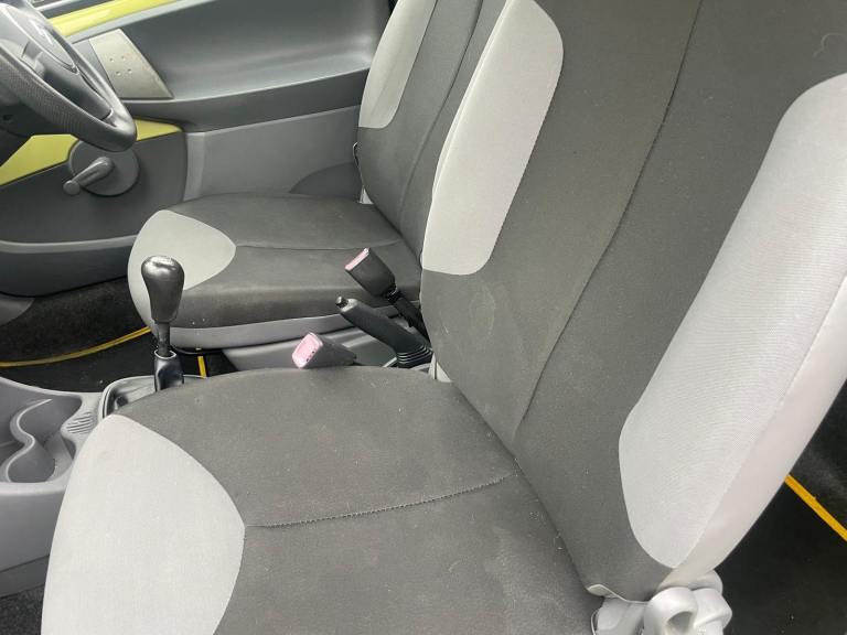 CITROEN C1 1.0 VIBE 56 REG YELLOW 3 DOOR GENUINE 65296 MOT JULY 9TH 2026 TAX £20 LOW INSURANCE