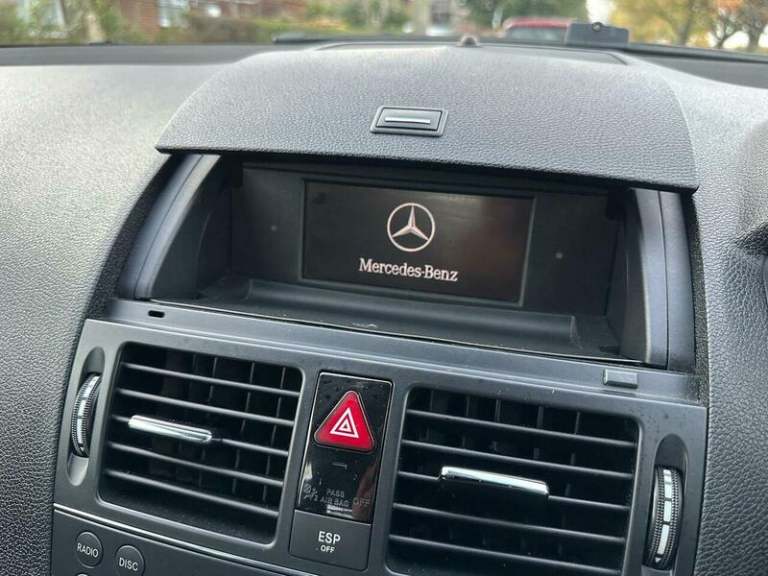 2007 Mercedes-Benz C Class 1.8 C200K Elegance Auto Euro 4 4dr Petrol Automatic