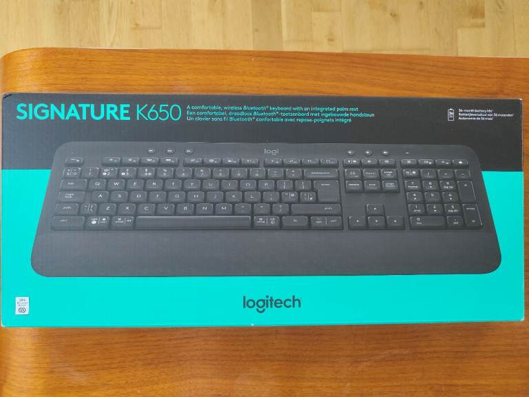 Logitech Signature K650 Wireless Keyboard - Brand New in Box