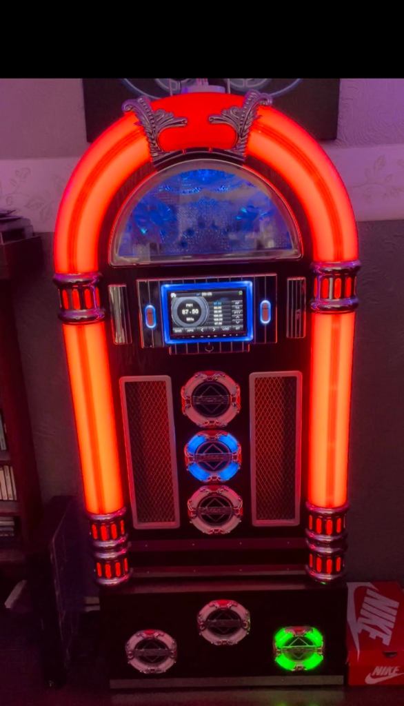 Jukebox  touch screen