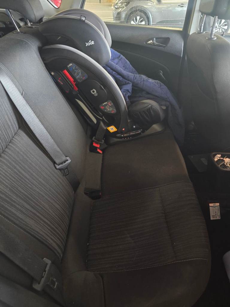 Vauxhall, ASTRA, Hatchback, 2010, Manual, 1598 (cc), 5 doors