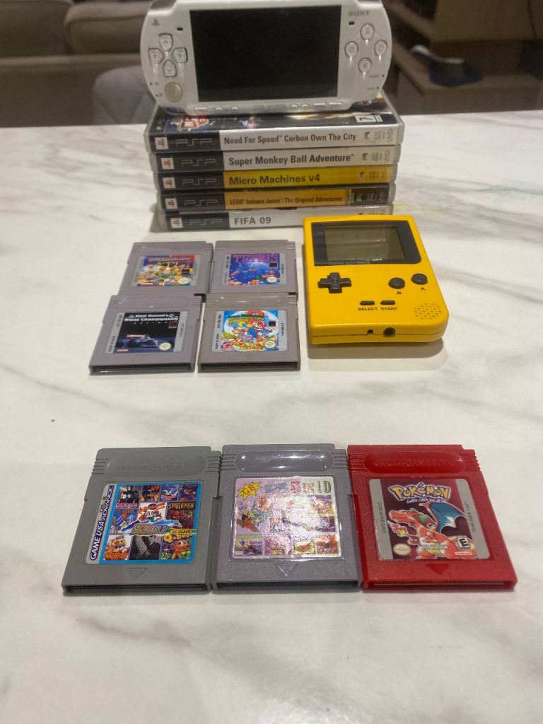 Nintendo Gameboy/ Sony PSP white job lot bundle 