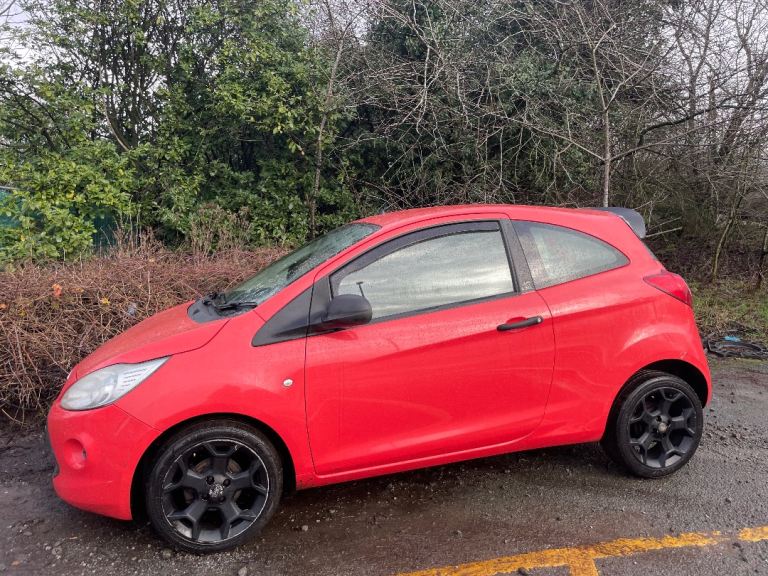 FORD KA 1.2 STUDIO S/S 11 REG RED 3 DOOR MOT SEPTEMBER 2ND 2026 TAX £35 LOW INSURANCE 50+MPG 