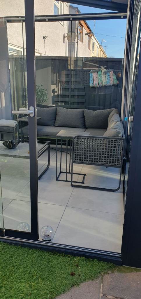 Modern Conservatory/Garden Furniture Set 