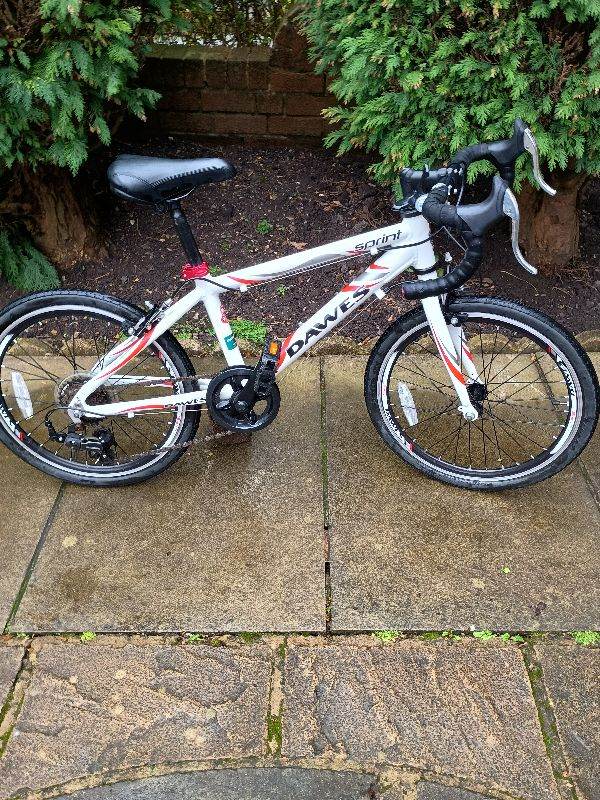 Dawes sprint Childs road bike fantastic condition 