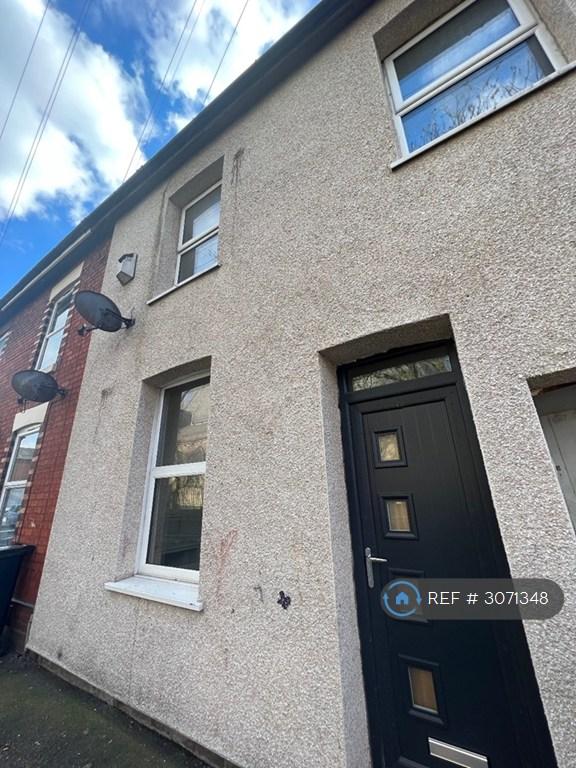 3 bedroom house in Derby Square, Preston, PR1 (3 bed) (#3071348)