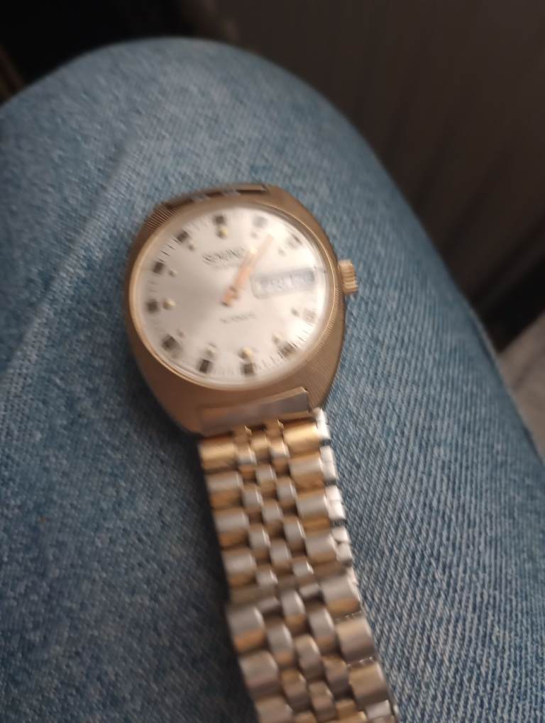 Wanted scrap pocket watches 