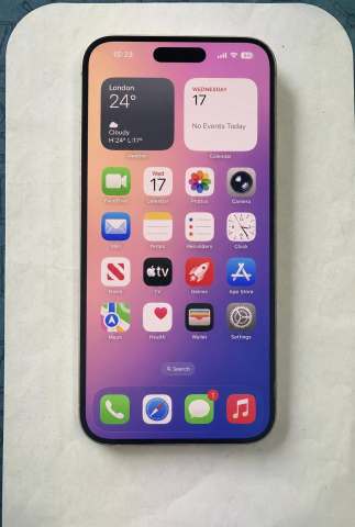Apple iPhone 15 Plus 128GB Yellow Unlocked | in Chingford, London