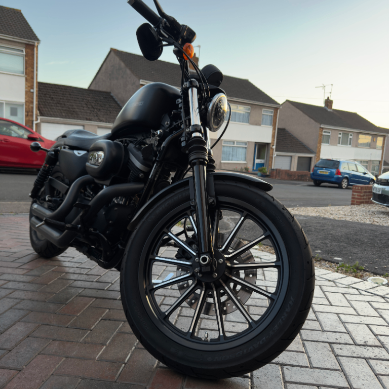 Harley Davidson Iron 883