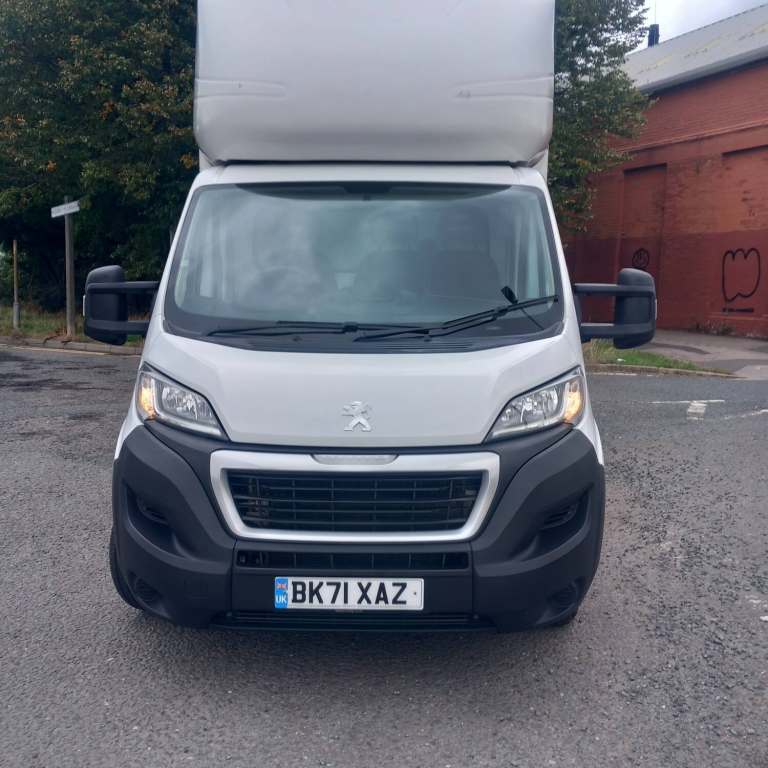 2021 Peugeot Boxer 2.2 BlueHDi Luton 140ps CHASSIS CAB Diesel Manual