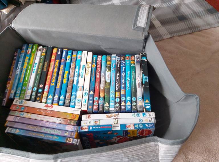 Large Bundle of Kids' DVDs - Family Films, Good Condition