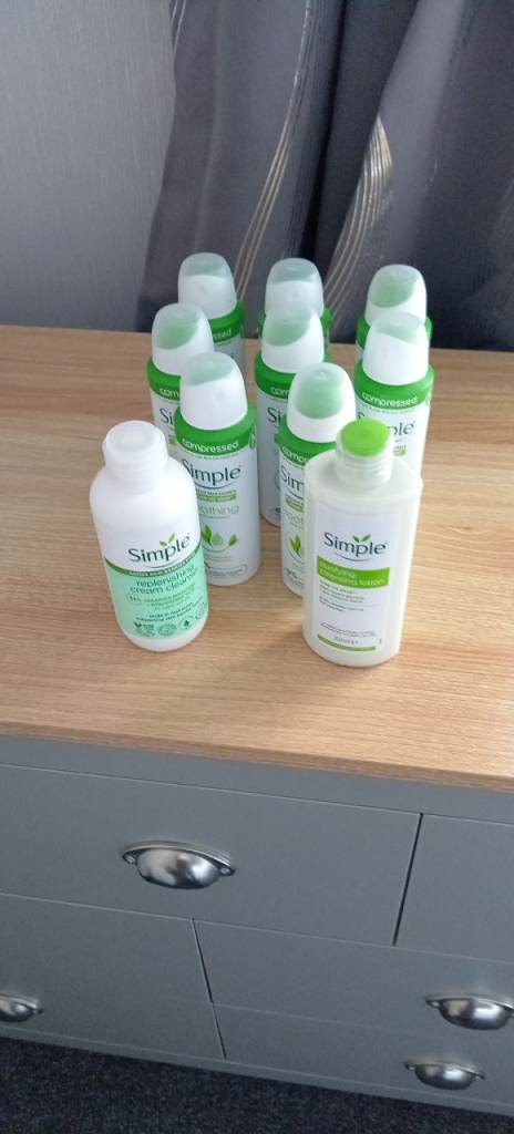 Simple bulk deodorant face cleanser 2