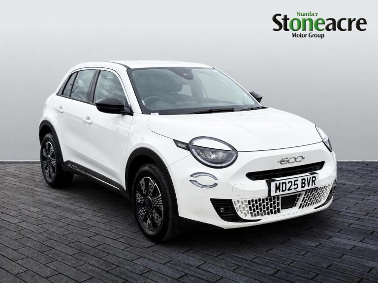 2025 Fiat 600 1.2 MHEV SUV 5dr Petrol Hybrid e-DCT Euro 6 (s/s) (100 ps) HATCHBACK Petrol/Electri...