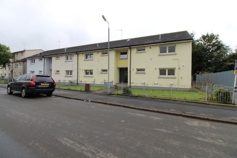 1 Bedroom Flat For Rent in Greenfield, Glasgow
