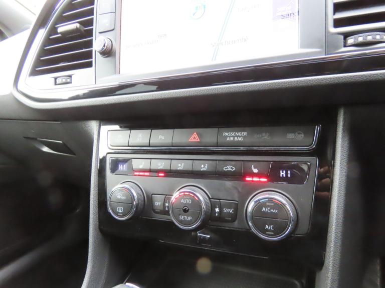 2020 SEAT Leon 2.0 TDI 150 FR Black Edition [EZ] 5dr DSG HATCHBACK DIESEL Automatic