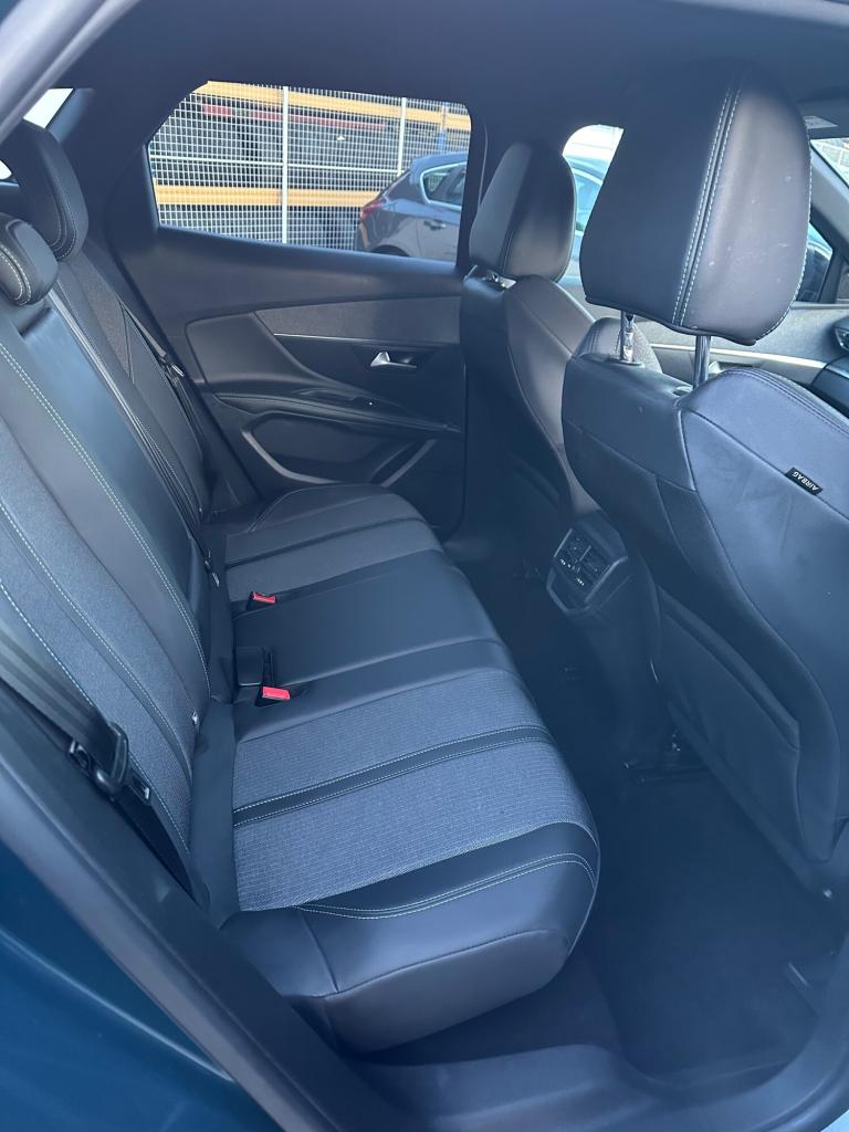 2023 Peugeot 3008 1.2 Hybrid 136 Allure Premium+ 5dr e-DSC6 HATCHBACK Petrol Manual