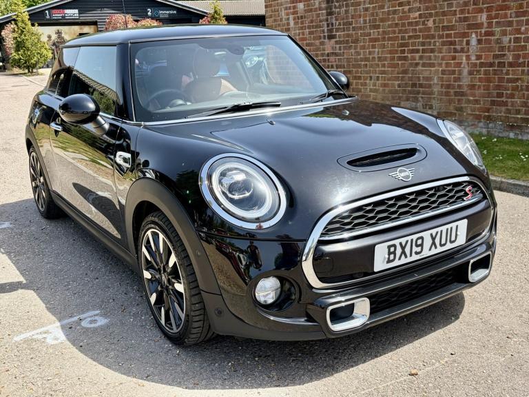 MINI HATCH 2.0 3-Door Hatch Cooper S Exclusive 2019