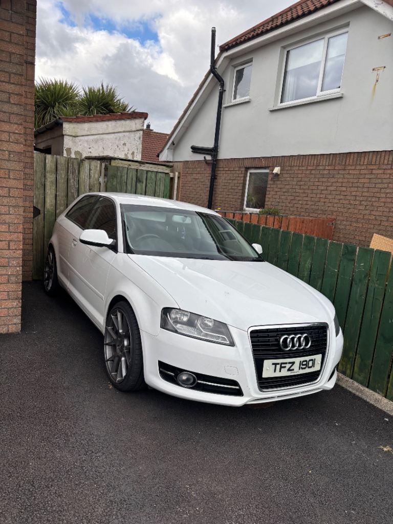 Audi, A3, Hatchback, 2011, Manual, 1598 (cc), 3 doors