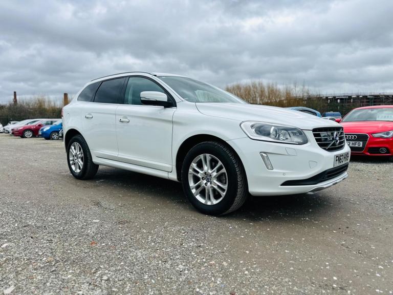  Volvo XC60 2.0 T5 SE Lux Nav Auto Euro 6 (s/s) 5dr Petrol Automatic