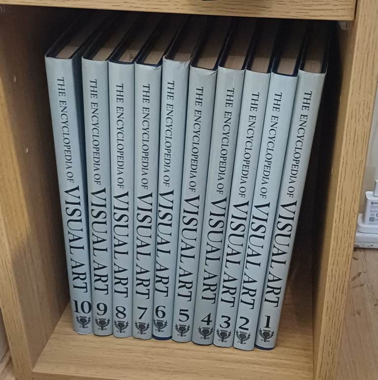 Complete 10-Volume Encyclopedia of Visual Art – Immaculate Condition