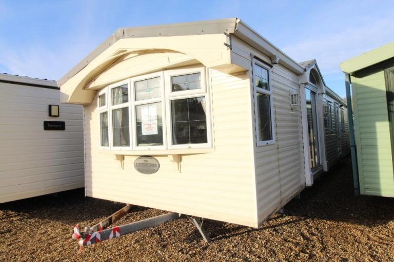 Static Caravan Mobile Home Willerby Lyndhurst 38x12ft 2 Beds SC9180