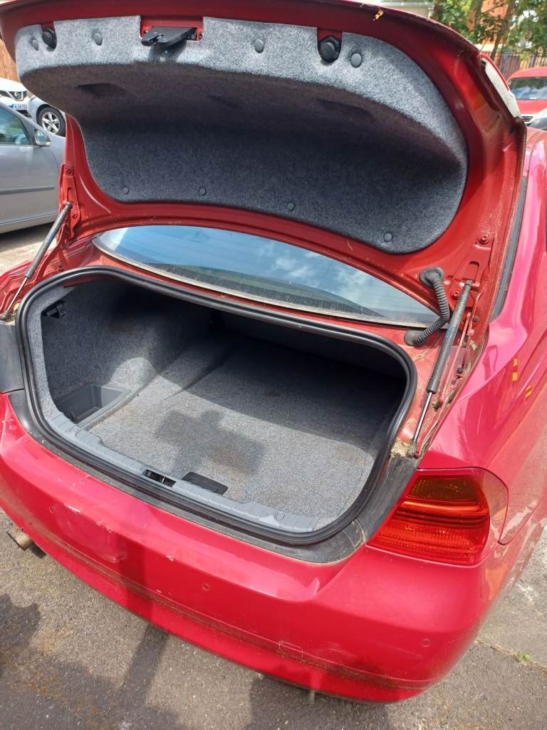 BMW, 3 SERIES, Saloon, 2007, Manual, 1995 (cc), 4 doors