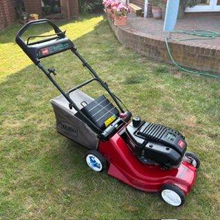 Toro 650 Series Recycler Automatic Lawnmower