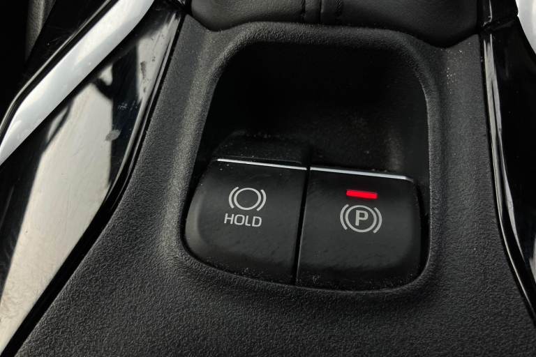 2022 Toyota Corolla 2.0 VVT-i Hybrid Trek 5dr CVT Estate Automatic