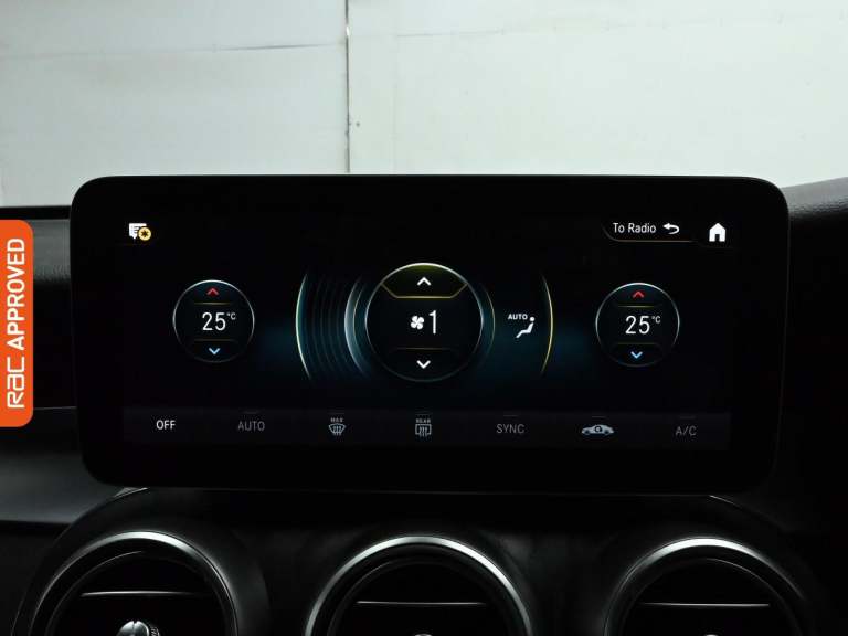 2020 Mercedes-Benz GLC 2.0 GLC300d AMG Line (Premium) SUV 5dr Diesel G-Tronic+ 4MATIC Euro 6 (s/s...