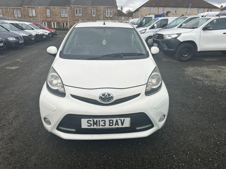 2013 Toyota AYGO 1.0 VVT-i Fire 5dr [AC] PETROL PART SERVICE HISTORY GREAT 1ST CAR- -  HATCHBACK ...
