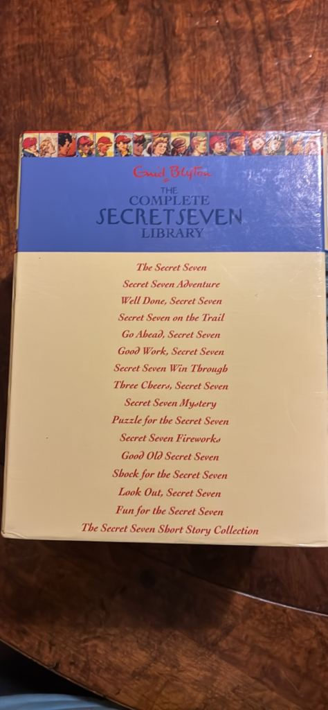 Enid Blyton "Famous Five" books 1-10