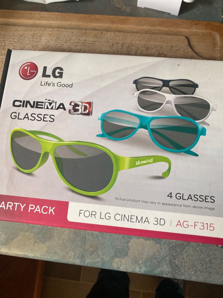 LG 3D cinema glasses