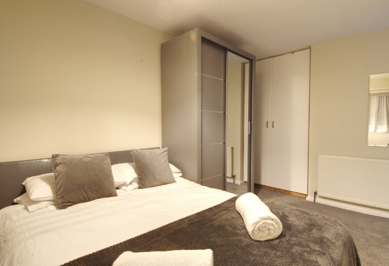 Spacious and Cosy Double Rooms for Rent in - CO4 3UR