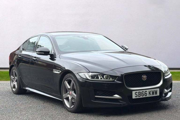 2016 Jaguar XE 2.0d R-Sport Saloon 4dr Diesel Auto Euro 6 (s/s) (180 ps) Saloon Diesel Automatic