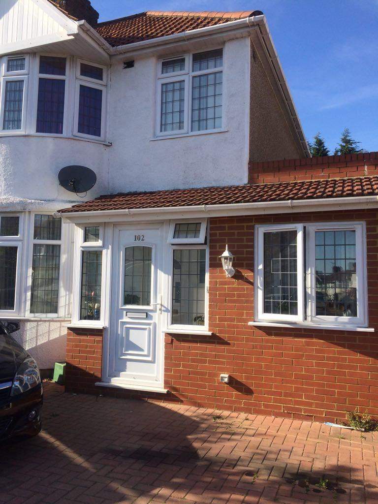 Studio Flat - Kingsbury NW9