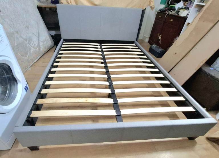 image for King Size Bed Frame (£70) (SAME DAY DELIVERY AVAILABLE)