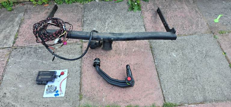 Westfalia Detachable Towbar Complete Kit – Skoda Superb MK2 / Octavia MK2