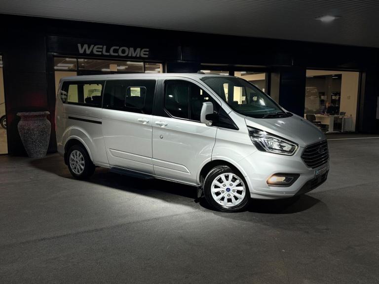 2022 Ford Tourneo Custom 2.0 EcoBlue 130ps L/R 8 Seater Titanium Auto MPV DIESEL Automatic