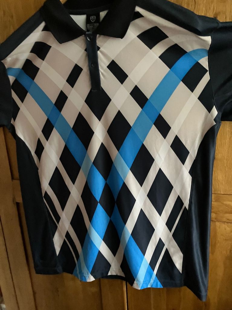 NIKE POLO SHIRT SIZE (XL)