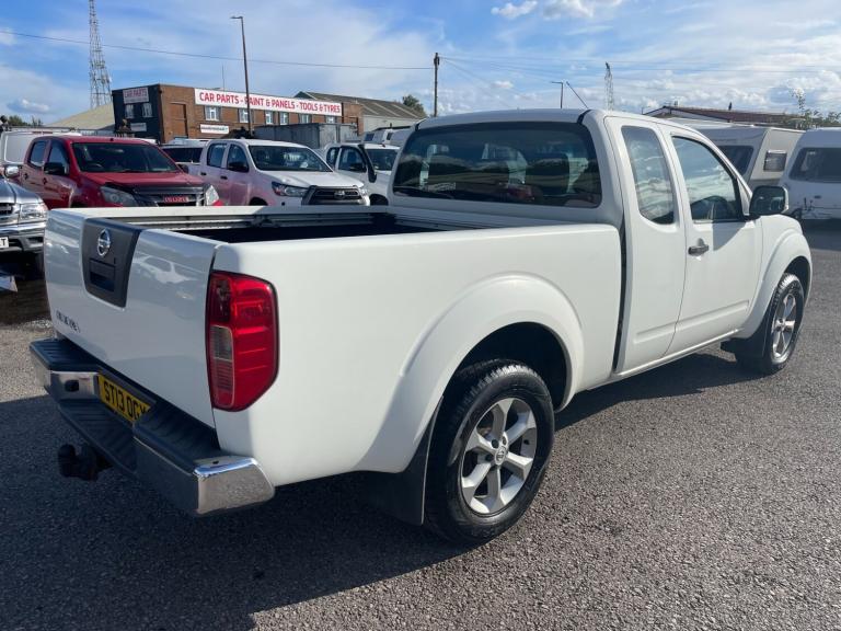 2013 NISSAN NAVARA ACENTA KING CAB 2.5 DCI 4WD PICK UP TRUCK - NO VAT