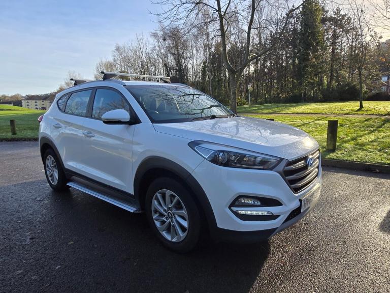 2016 Hyundai TUCSON 1.7 CRDi Blue Drive SE Nav 5dr 2WD DCT ESTATE Diesel Automatic