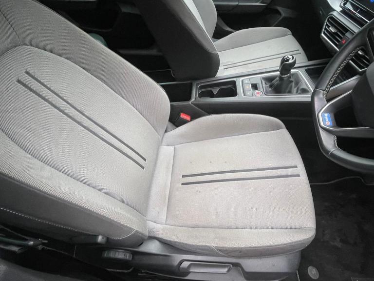 2021 SEAT Leon 1.5 TSI EVO SE Dynamic Euro 6 (s/s) 5dr HATCHBACK Petrol Manual