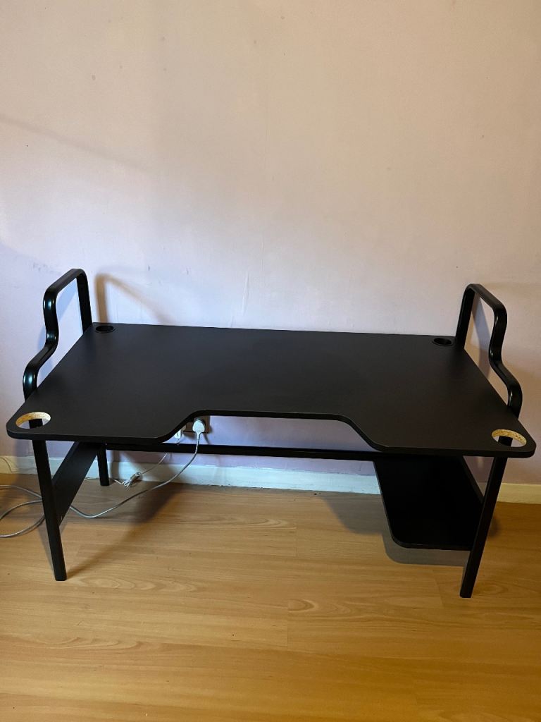 IKEA FREDDE Gaming Desk Black – Large PC Desk – £70 ONO