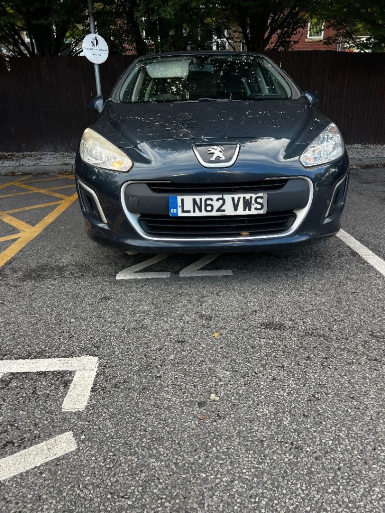 Peugeot, 308, Hatchback, 2012, Manual, 1560 (cc), 5 doors