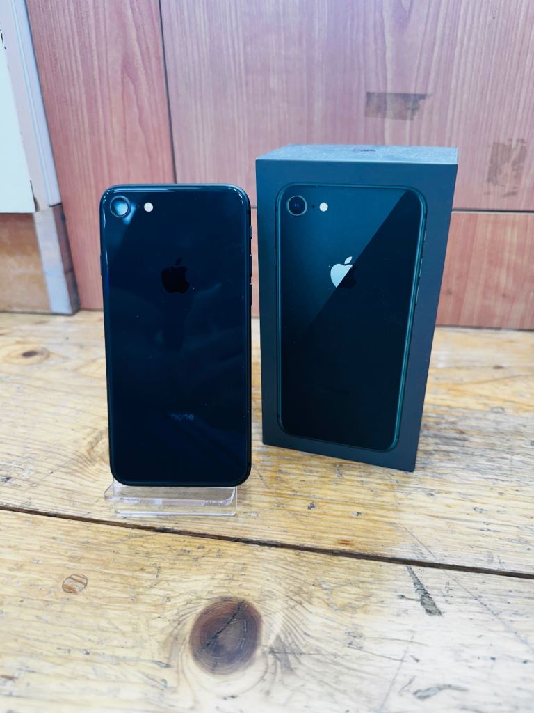 Apple iPhone 8 Black – As Good As New, with Box