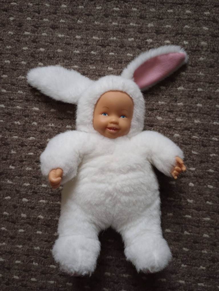 Vintage Anne Geddes Bunny Rabbit Baby Doll White Fur Plush 9inch/ 23cm in very good condition