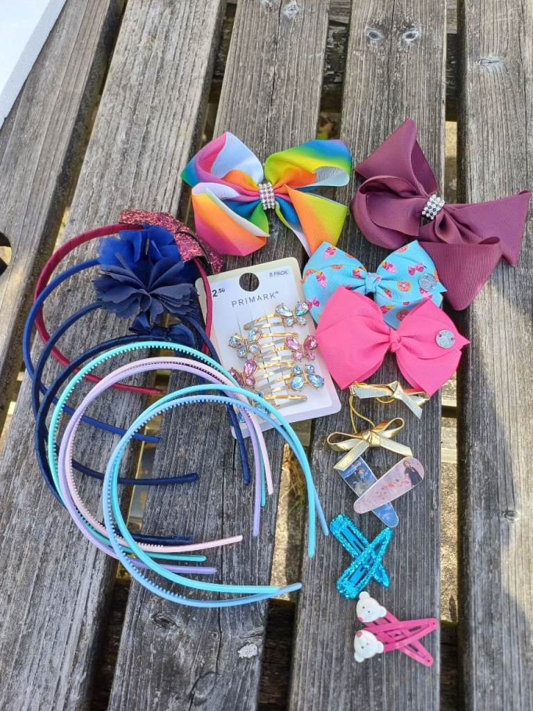 Kids Hair Accessories & Jewellery Bundle – Good Condition